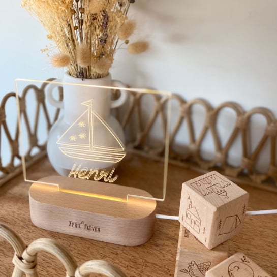 Veilleuse Bois Personnalisable - Gravure Prénom LED | Luminaire Enfant Fait Main en France