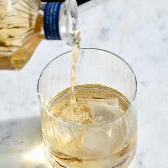 Whisky français Laferté 70 cl – Blended malt artisanal vieilli en fûts de bourbon – Arômes fruités, épicés & floraux