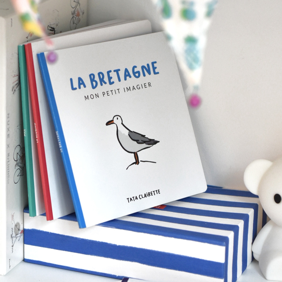 Imagier villes & régions Tata Clairette - Illustrations faites main - Éveil et découverte locale