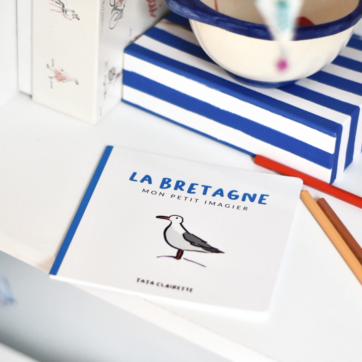 Imagier villes & régions Tata Clairette - Illustrations faites main - Éveil et découverte locale