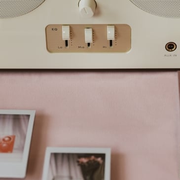 Enceinte portable vintage SongBook Tivoli Audio Image 41009