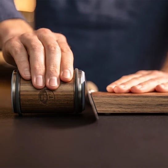 Aiguiseur à deux angles d'affûtage - Les Raffineurs