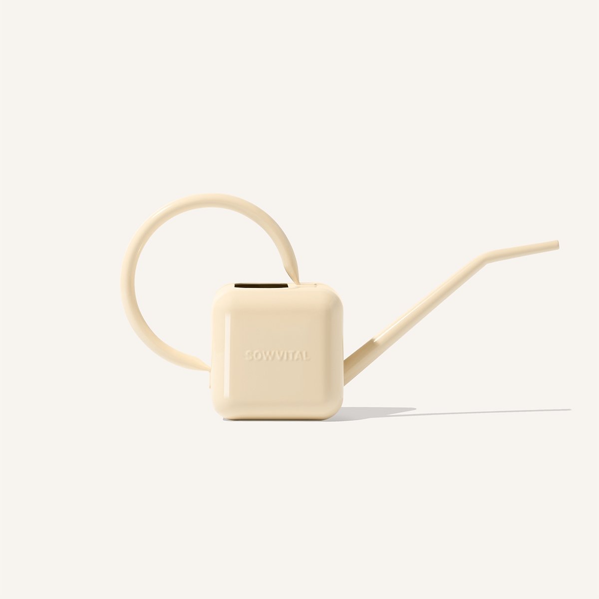 Arrosoir design ergonomique 0,5L – Métal anticorrosion, bec verseur précis, confort d’arrosage – Fabriqué en Angleterre