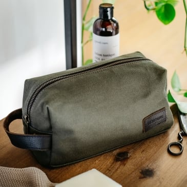 Trousse de toilette en toile et cuir Image 41197