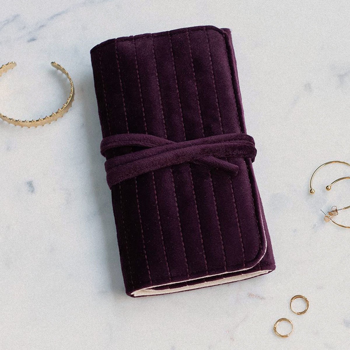 Pochette à bijoux en velours - Couleur bordeaux
