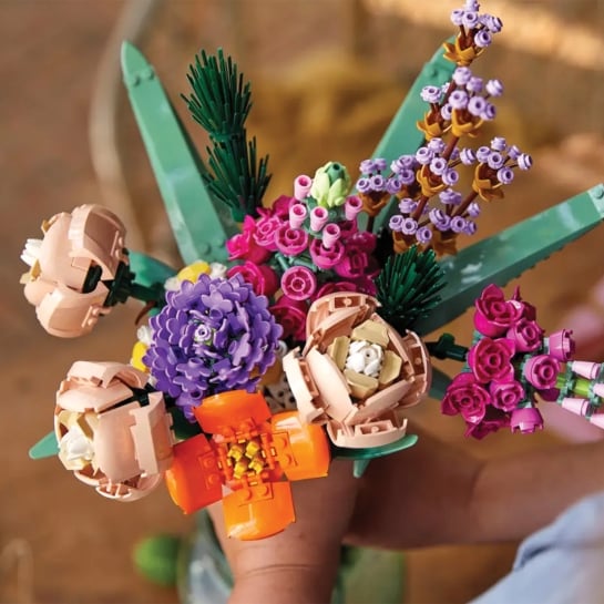 Bouquet de fleurs à construire LEGO - Les Raffineurs