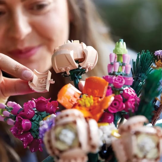 Bouquet de fleurs à construire LEGO - Les Raffineurs