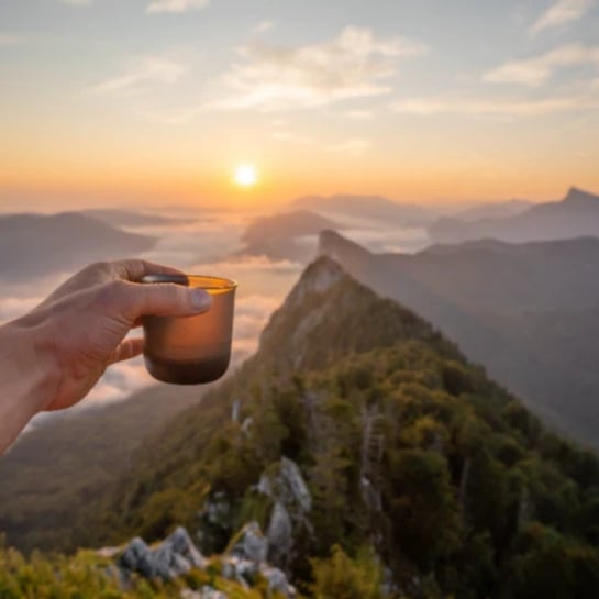 Idée cadeau voyage homme - Machine à café de voyage - Les Raffineurs