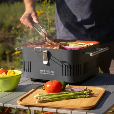 Barbecue à charbon nomade