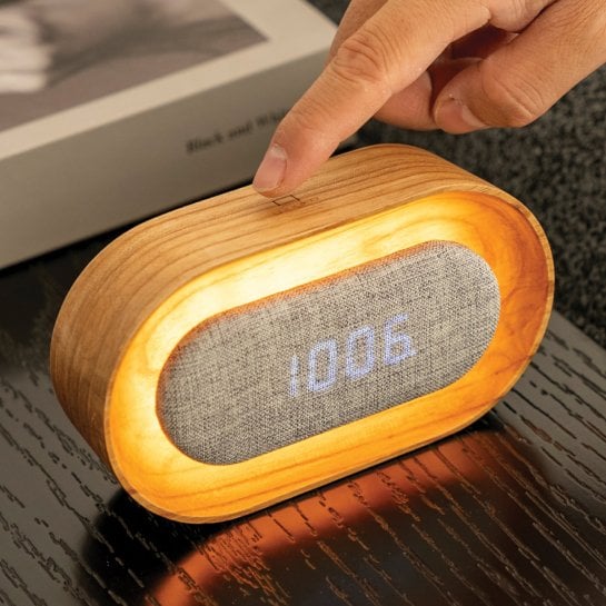 Réveil en bois design - Les Raffineurs