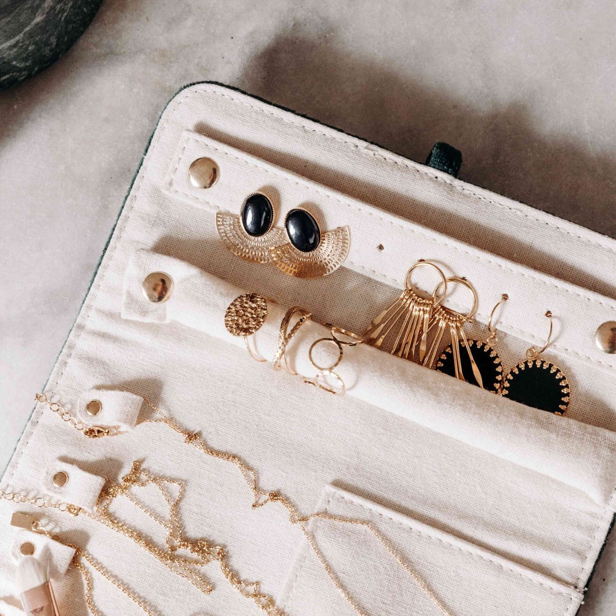 Pochette à bijoux léopard - Rangement à bijoux pratique - Idée cadeau femme