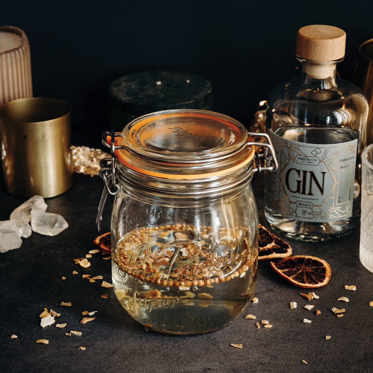 Kit DIY Gin : Faire son propre gin maison - Coffret cadeau homme - Kit cocktail et Kit alcool DIY - Brique