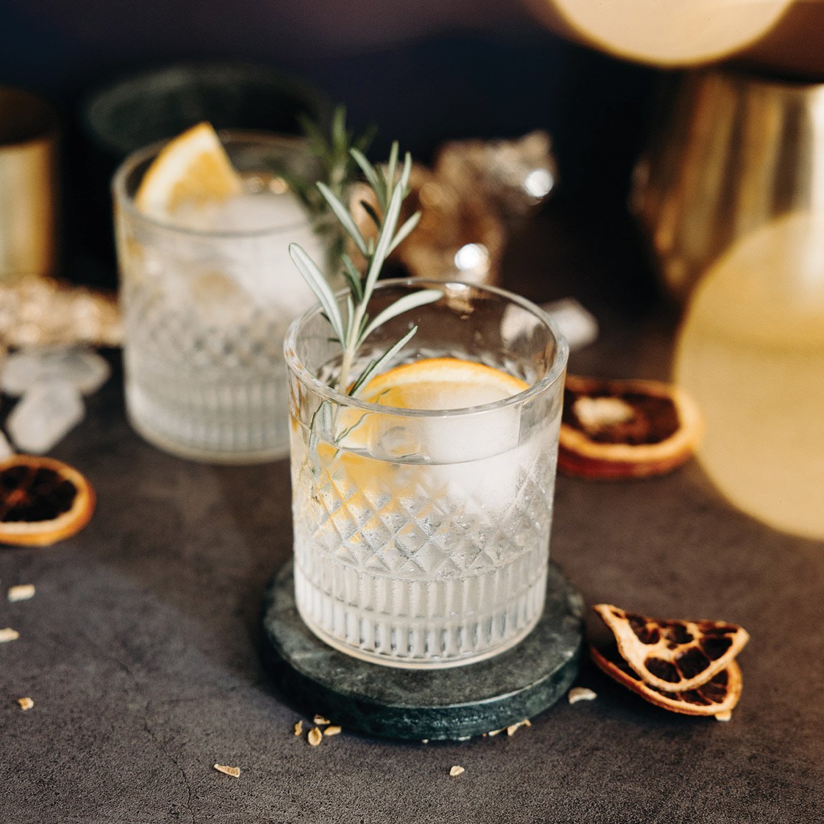 Kit DIY Gin : Faire son propre gin maison - Coffret cadeau homme - Kit cocktail et Kit alcool DIY - Brique