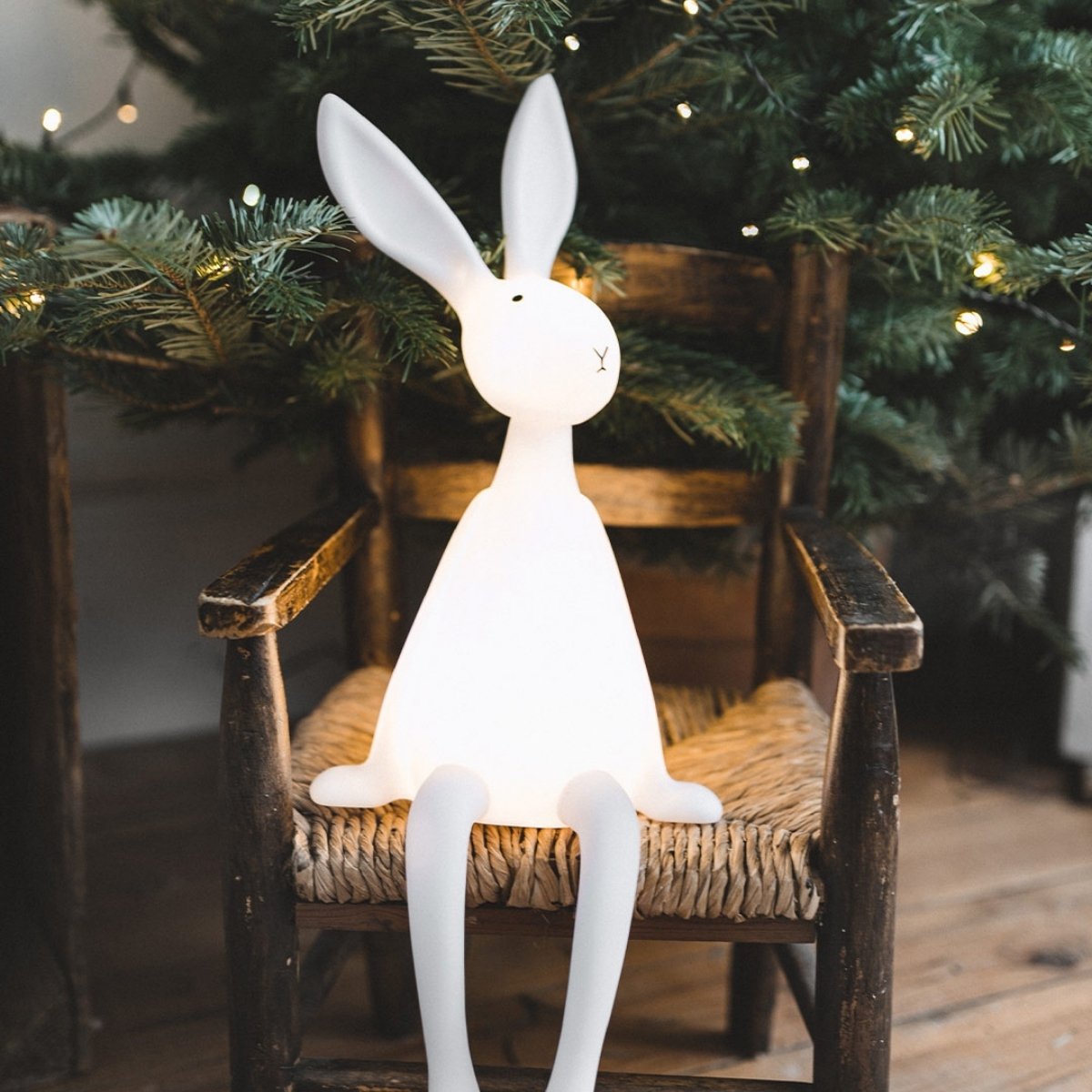 Veilleuse Lapin Joseph Rose in April - Lampe LED Bébé  Lumière Douce, Sécurisée & Design Tendre (Rose In April) - Image 1