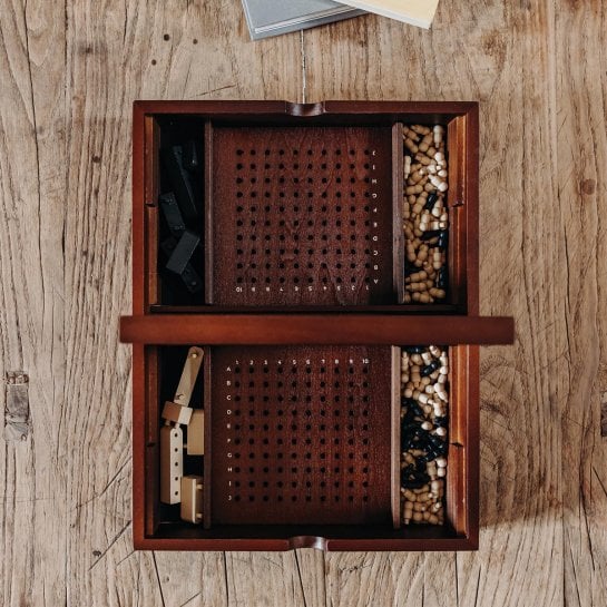 Jeu Bataille Navale en bois – Idée cadeau Noël amateur jeux de stratégie & tactique – Okuri Les Raffineurs