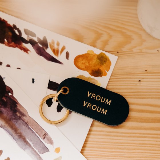 Porte-clé à message en cuir – Okuri, accessoire personnalisé en cuir de vachette au tannage végétal, fabriqué en France