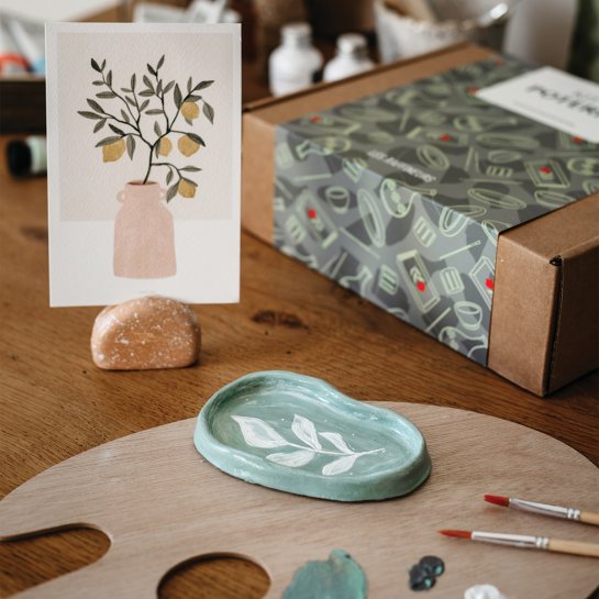Coffret poterie et peinture – idée cadeau original fait main