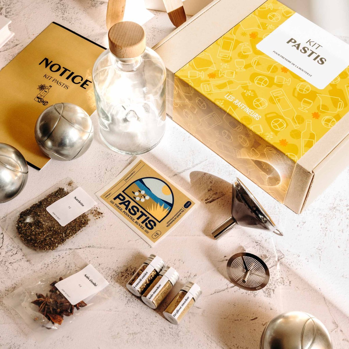 Kit créatif apéro DIY pour fabriquer son pastis maison