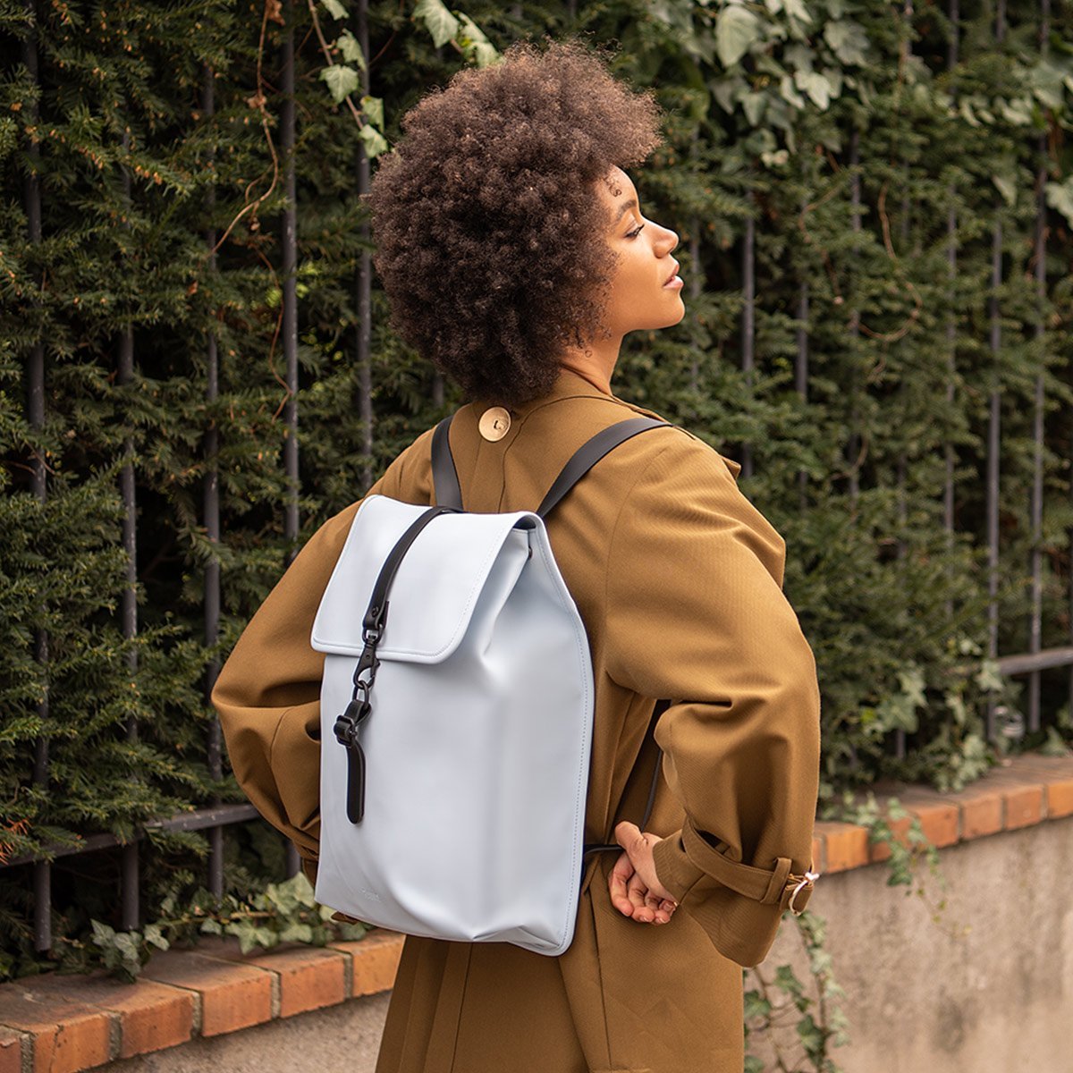 Sac à dos Rucksack Rains – Rains, sac imperméable 12L en PU, design compact pour ordinateur portable, idéal contre la pluie