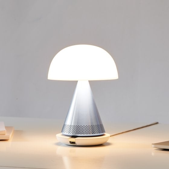 Lampe LED connecté avec enceinte Bluetooth intégrée