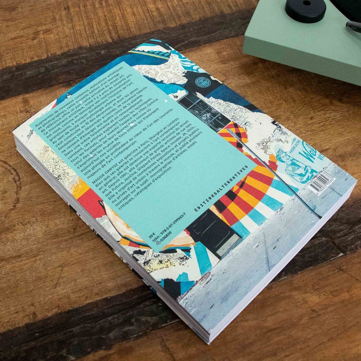 Livre street art Gallimard - panorama d’artistes urbains et fresques iconiques