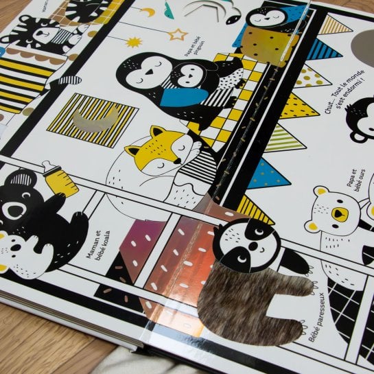 Idée cadeau noël - Livre d’éveil géant noir et blanc - textures et formes pour enfant