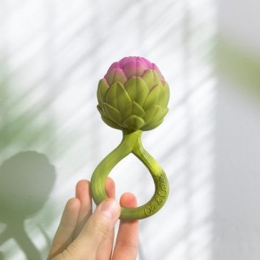 Hochet bébé Oli & Carol chou-fleur - jouet sensoriel en caoutchouc naturel (image 2)