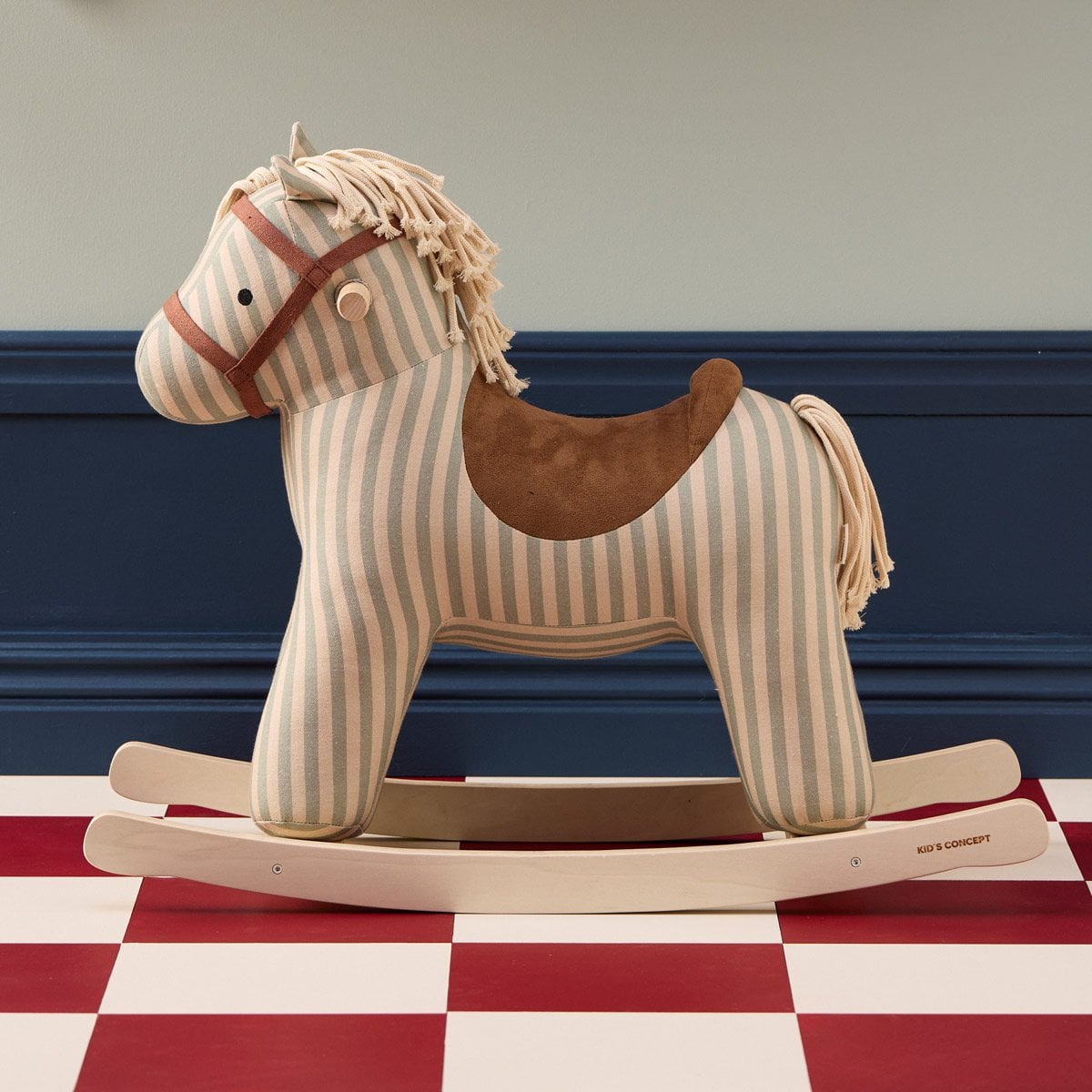 Cheval à bascule en tissu - Décoration chambre enfant - Jouet enfant 3 ans - Velours marron - Velours marron (Kids Concept) - Image 8