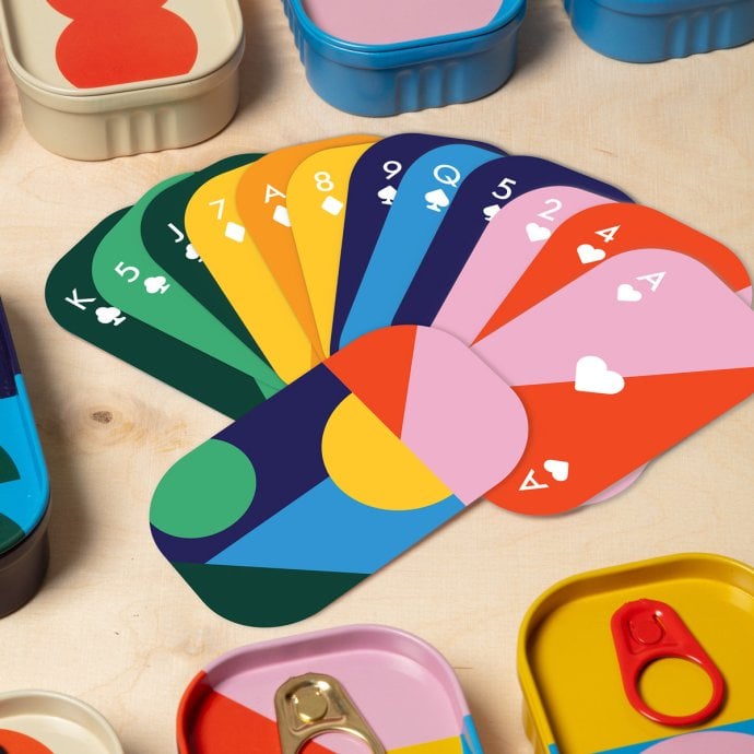 Jeu de cartes en boîte format conserve, rangement facile