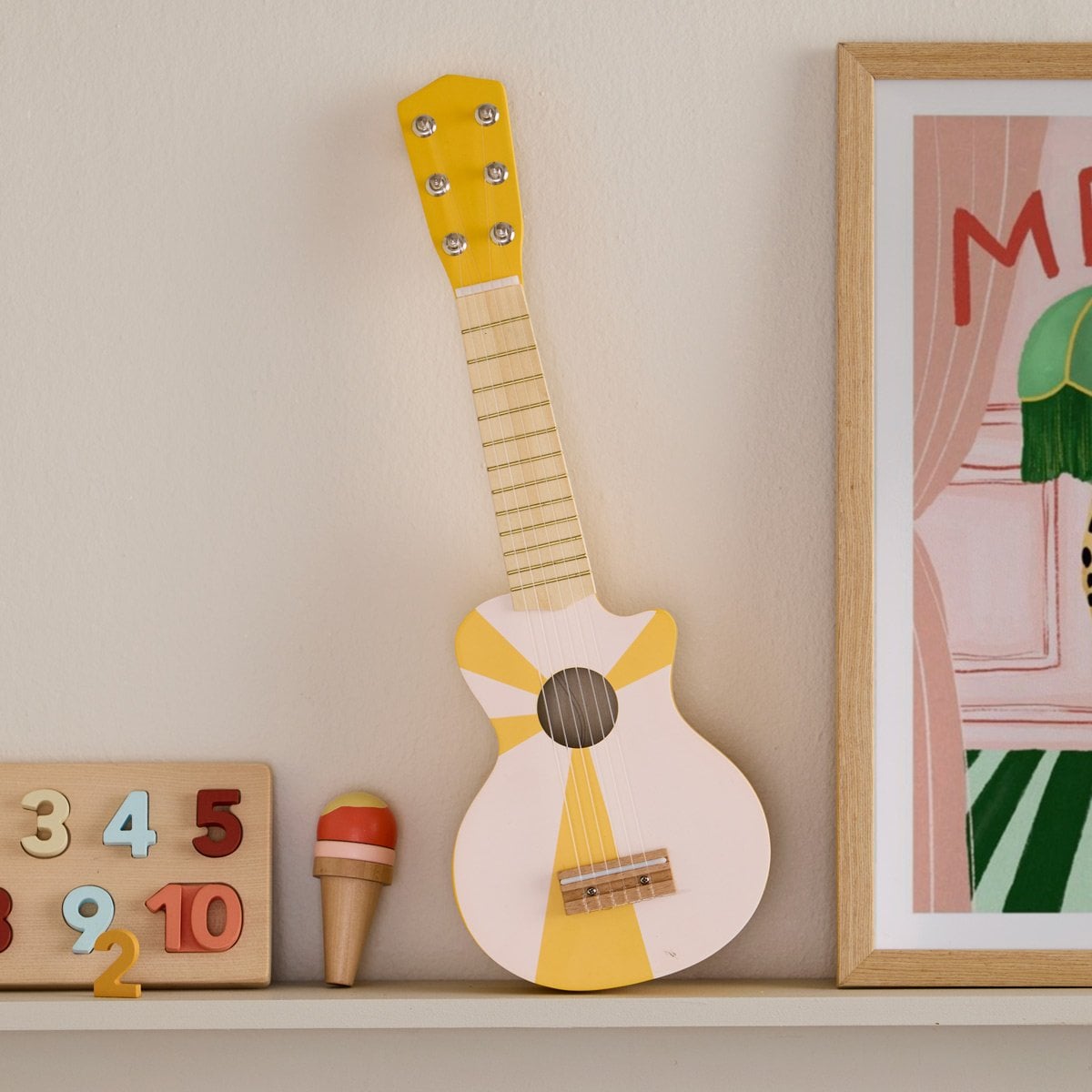 Guitare en bois Enfant Kids Concept - Instrument Musical | Bois de Tilleul - 6 Cordes & Design Authentique - Vache noir/blanc - Bois (Kids Concept) - Image 2
