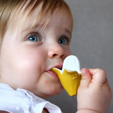 Coffret hochet et anneaux de dentition bébé Oli & Carol Image 43939