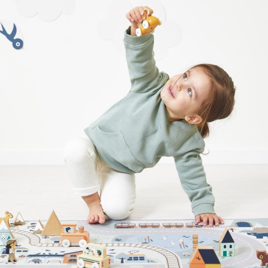 Tapis circuit Janod, idée cadeau noël amusante pour enfants