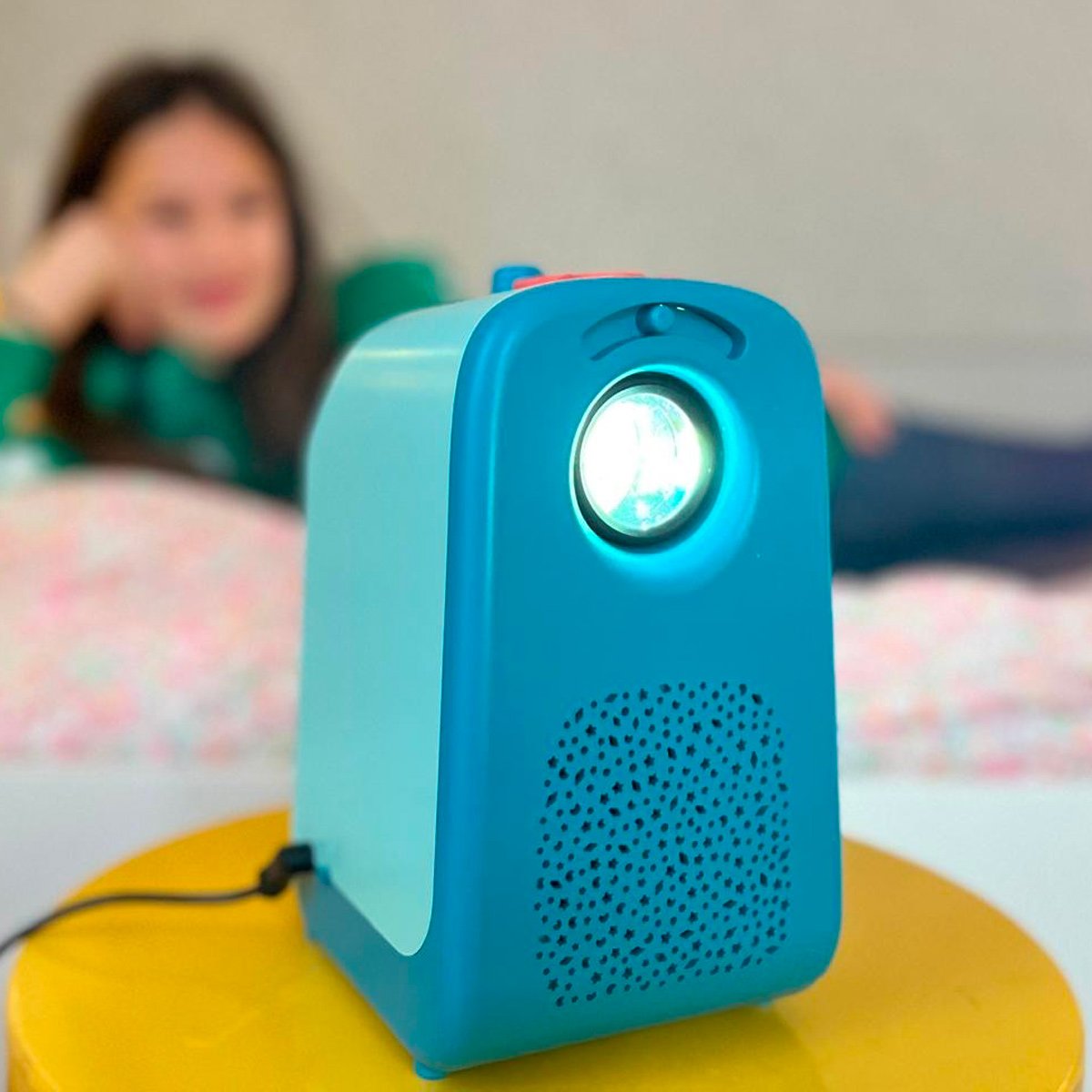 Projecteur d’histoires Tikino - Idée cadeau enfant ludique et éducative - Jouet original à offrir - Lumière douce (Tikino) - Image 1