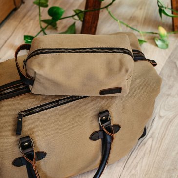 Trousse de toilette en toile et cuir (image 2)