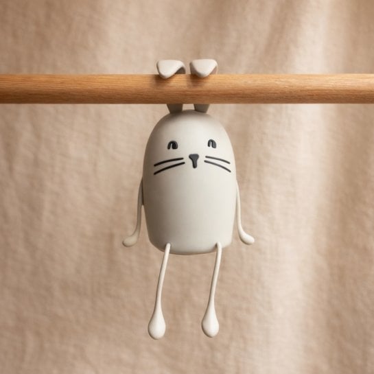 veilleuse lapin beige Liewood suspendue décoration chambre enfant