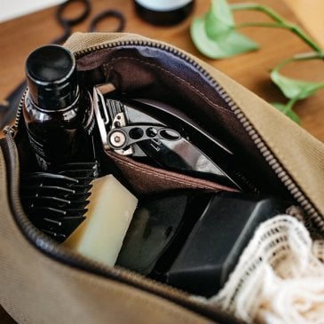 Trousse de toilette en toile et cuir (image 2)