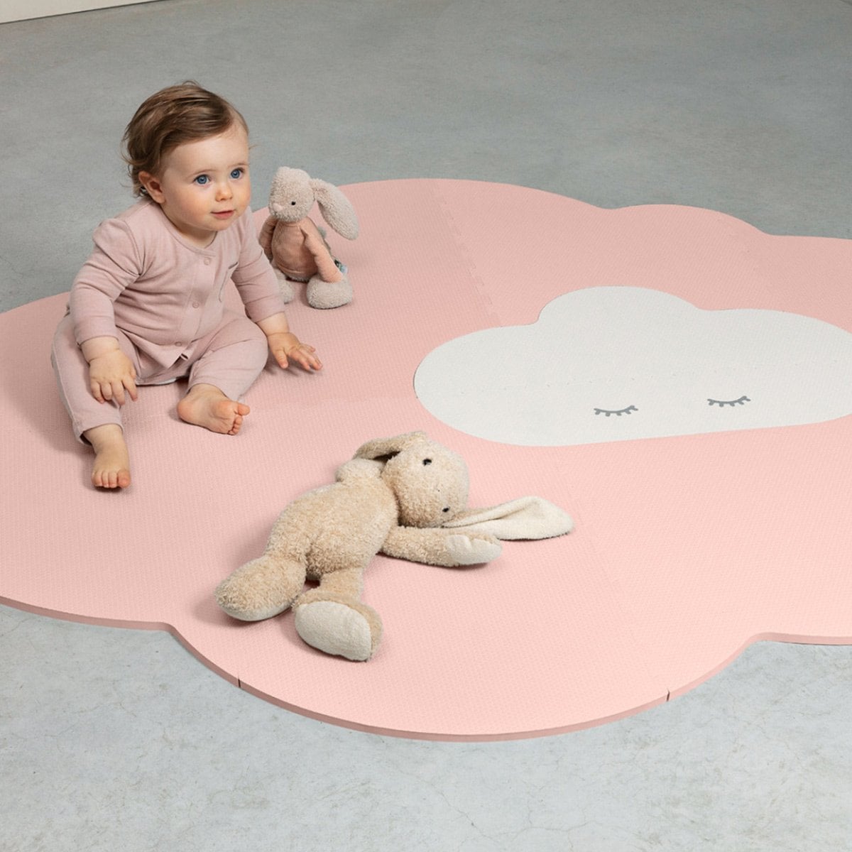 Tapis d’éveil multi-usage Quut - Réversible & imperméable - Confort & sécurité pour bébé - Petit - 145 x 90 cm - Rose - Petit - 145 x 90 cm - Rose (Quut) - Image 1