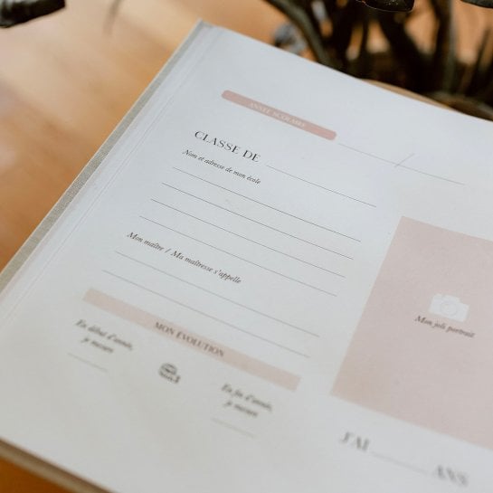 Livre Souvenirs d'école - Photos de classe, dessins et petits mots - Idée cadeau original enfant