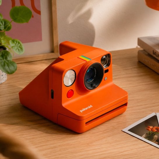 Appareil photo instantané Polaroid Now+ Gen3 - Connectivité Bluetooth & Application Polaroid - i-Type & Polaroid 600