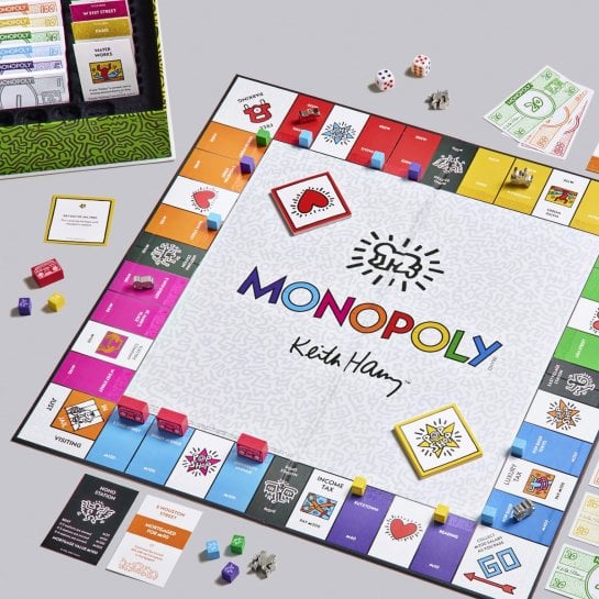 Boîte du Monopoly Keith Haring aux illustrations pop et colorées