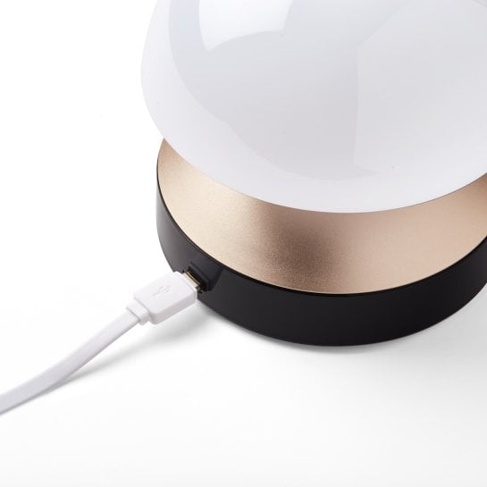 Lampe Mina Sunrise Lexon - 3 en 1 Lampe, Réveil & Simulateur d’aube - Réveil lumineux design
