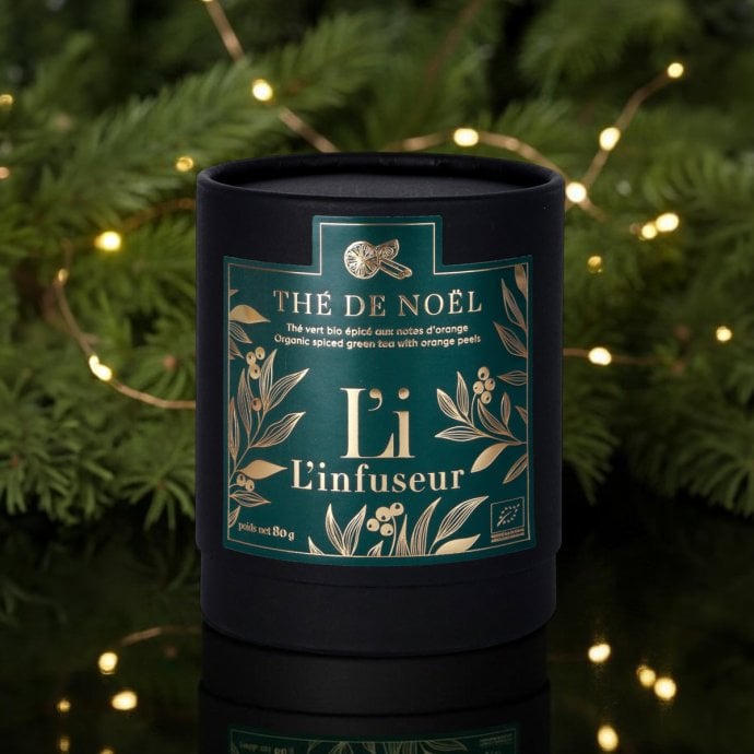 Assortiment pour le tea time avec Earl Grey, chai, rooibos et matcha cérémonie