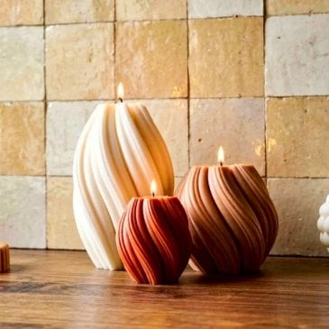 Trio de bougies sculpturales Ekru en cire végétale de colza