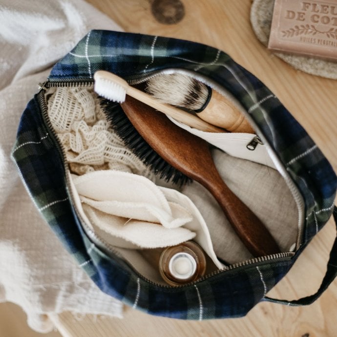 Trousse de toilette grand format motif tartan avec poches intérieures