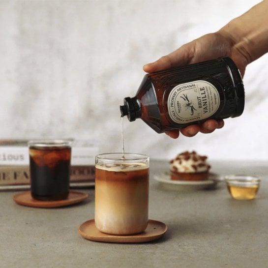 Sirop bio français pour parfumer cafés, boissons chaudes et desserts - Six parfums en bouteille de 400 ml - Bacanha
