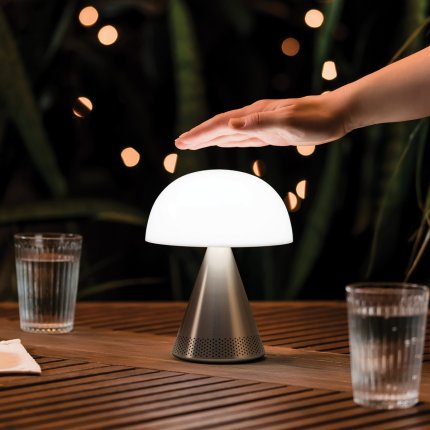 Lampe audio portable Lexon Mina