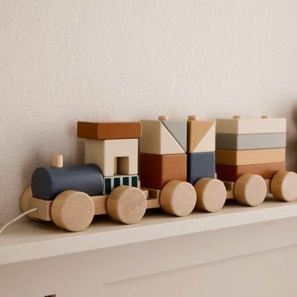 Petit train empilable en bois