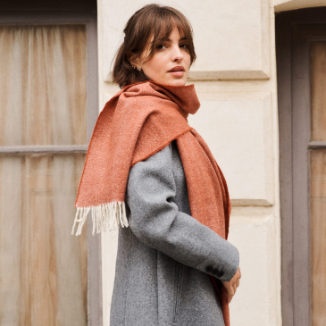 Écharpe à chevrons en laine mérinos