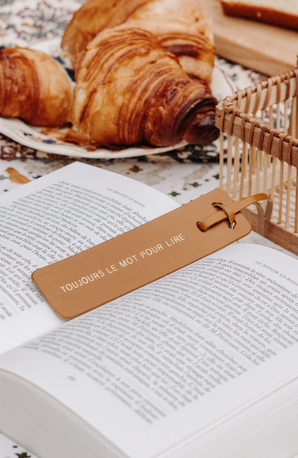 Marque-page En Cuir Personnalisé, Cadeaux Pour Lectrices, Marque-page Prénom Pour Elle, Cadeaux De Demoiselle D'honneur, Cadeau Pour Les Amateurs De Lecture, Cadeau De Mariage - France
