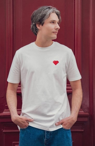 Cadeau homme mode - t-shirt cœur mosaïque brodé